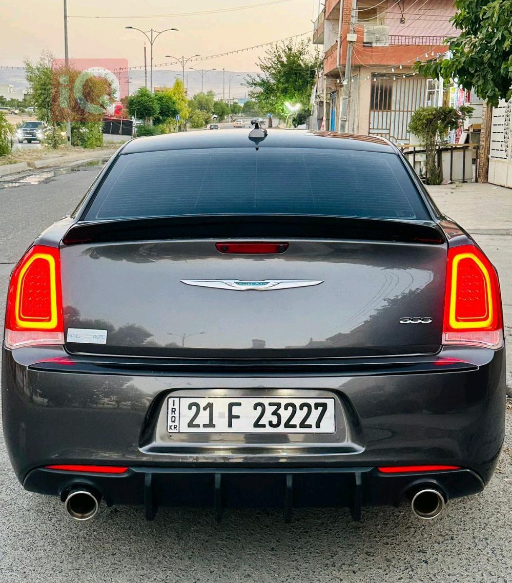 Chrysler 300